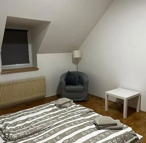 Διαμέρισμα Romantic Old Town Flat With River View *